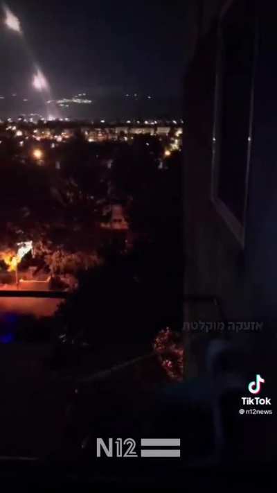 iron dome intercepting rocket’s fired from Lebanon to kriyat shemona 