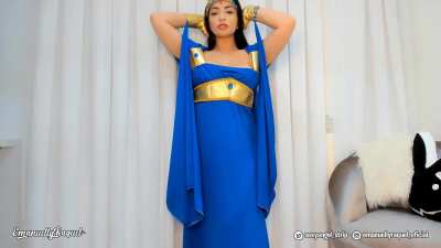 Afrodite sedenta para um sexo escolheu um mortal para fazer tudo com ela! Sorte dele não é mesmo? Nossa princesa Emanuelly Raquel ❤️ mergulhou na mitologia de um jeito gostoso. Assine o Onlyfans, Privacy e FanCentro, mime ela e receba esse vídeo na DM por
