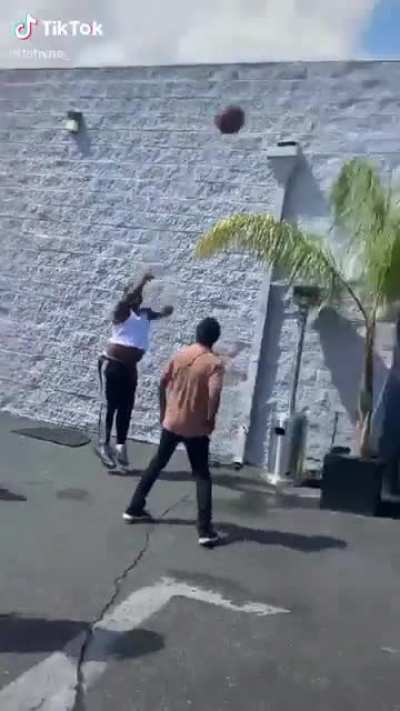 His ahh got that lucki belly