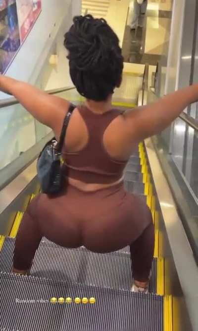 😁