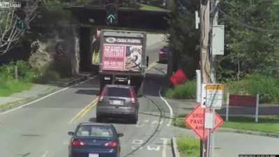 sneaky bridges making dumb drivers dumber