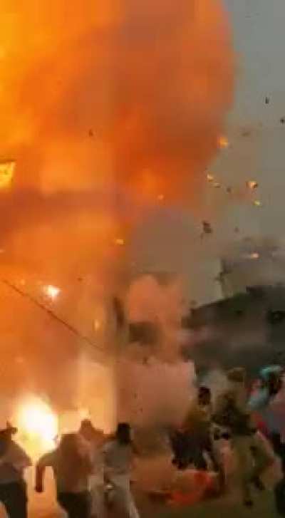 Eba carnaval terceira guerra mundial
