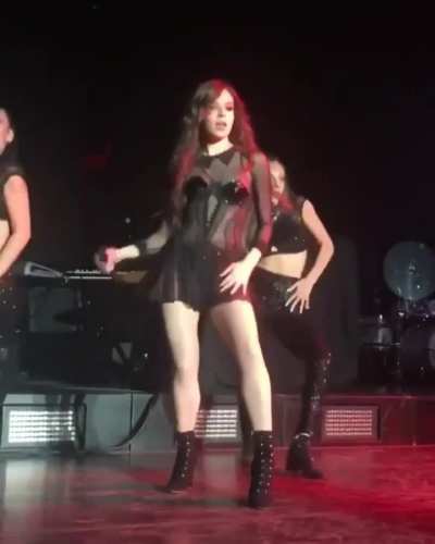 Hailee Steinfeld