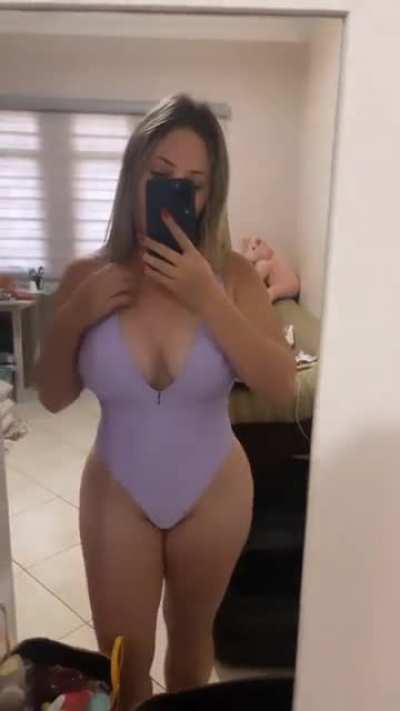 Gostosa do karalho