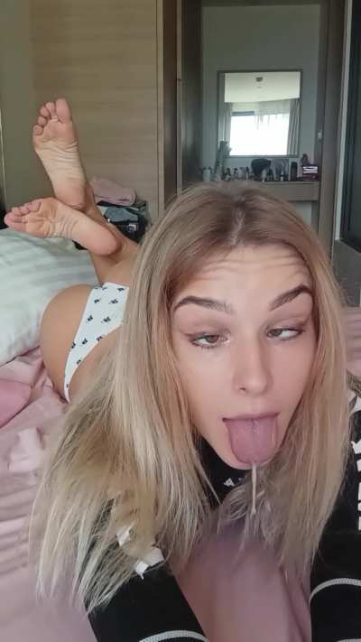 Cum play with me