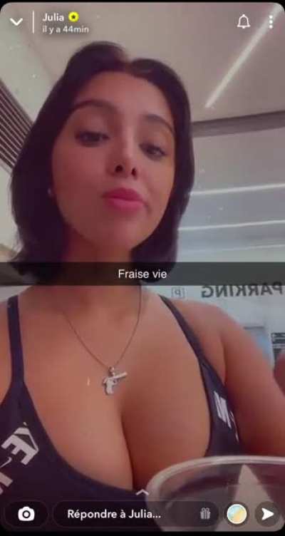 Décolleté vie