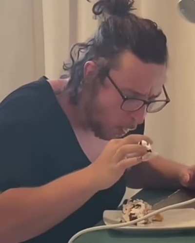 Happy cake day