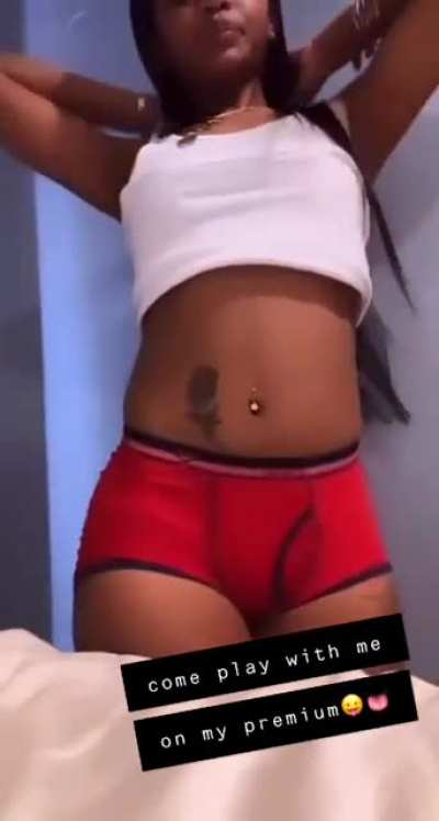 Heyy babe🥰<wbr>💕for more, add me on snap sophiaave20