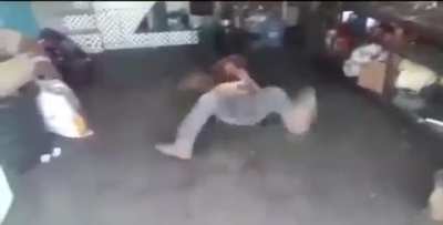 QUEM A FODA!! IRÁ CUTUCA-LO?... será vc? 👇😨🤜