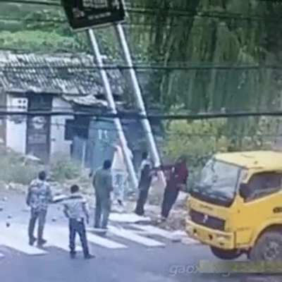 HMFT after I don’t see I’m gonna touch the power lines.