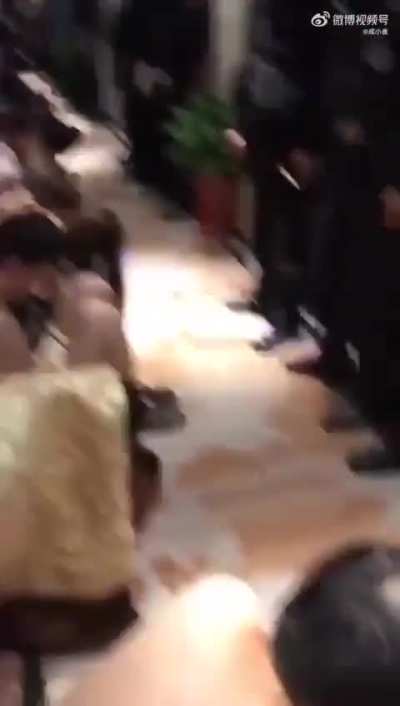 不但要拘留<wbr>罚款，通知<wbr>家属，还可<wbr>能通知单位
