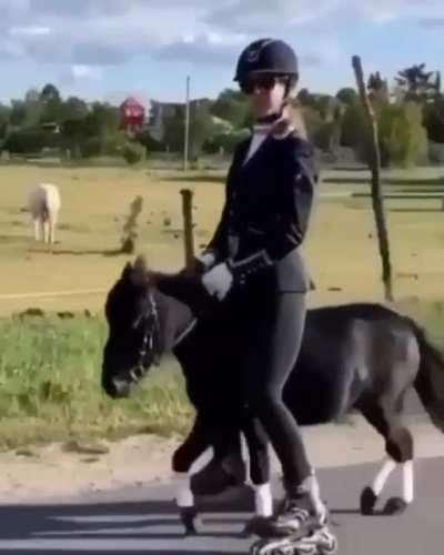 Поскакали