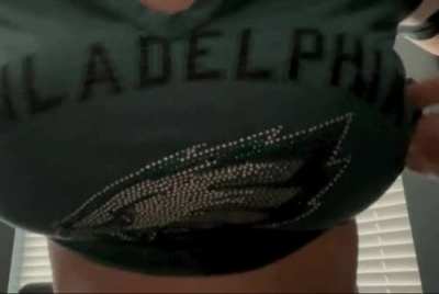 Game Day Titty Drop