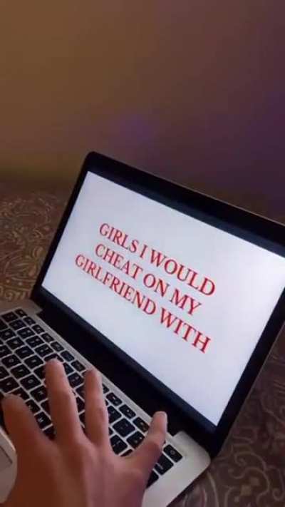 His laptop glitched