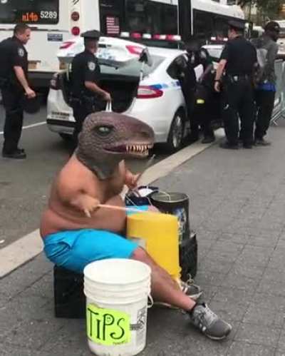 Very talented mini T-Rex