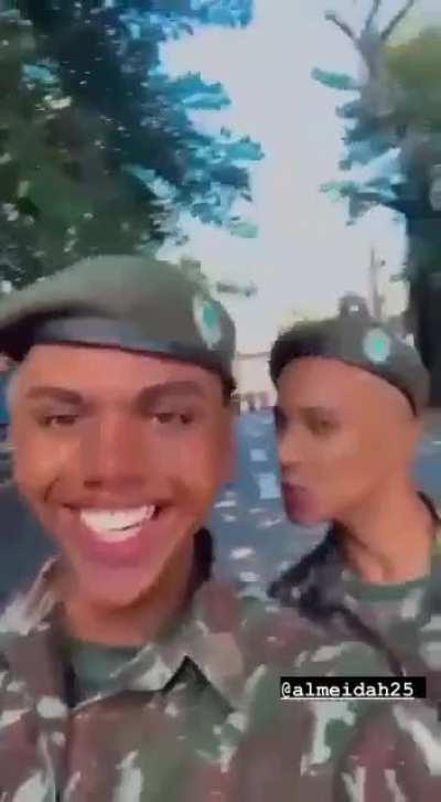 Urgente!!!! Brasil envia as primeiras tropas para a Ucrânia