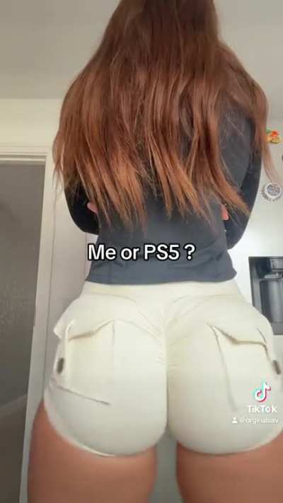 Me or PS5 ?