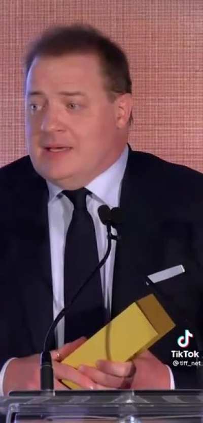 Brendan Fraser: “Thank you for keeping me in the job I love”