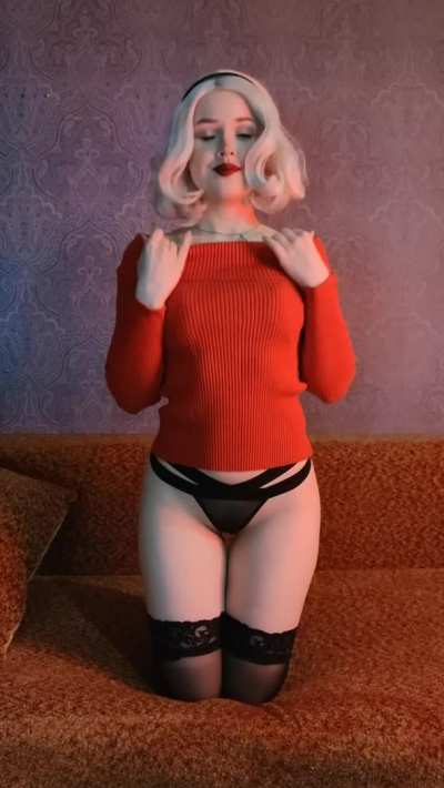 Sabrina Spellman cosplay by koshka_kimmy