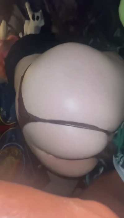 panties to the side >&<wbr>gt;&g<wbr>t;&gt<wbr>;