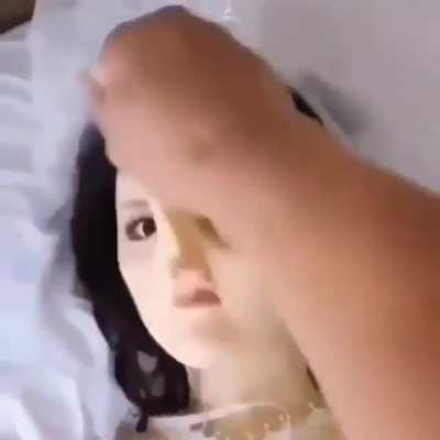 Lan olm karıma napıyorlar lan 😳