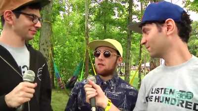 Hilarious interview with Mac in 2012 at Bonnaroo