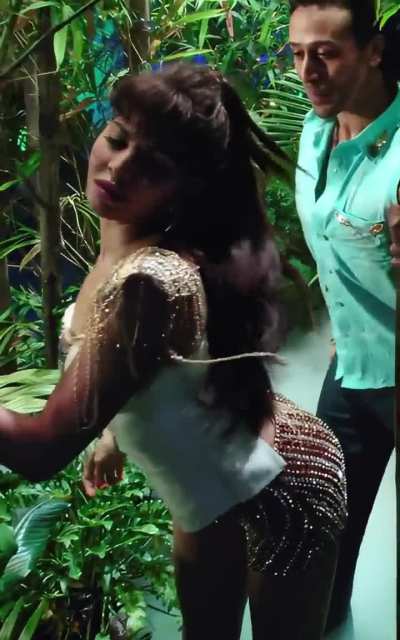 Mommy jaqueline ass