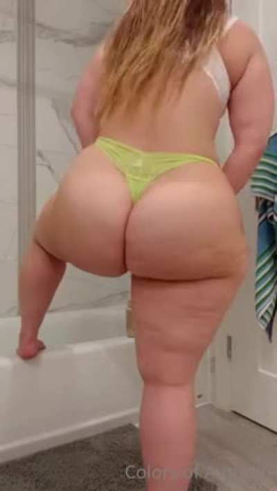 Super thick Pawg 🍑