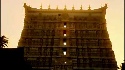 On every equinox day, March 21 and September 22, everyone visiting the Sree Padmanabhaswamy Temple in Kerala, gets to see the setting sun aligning through each of the window openings in almost five-minute intervals.