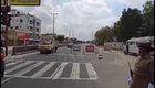 Полиция индии пугает нарушителей карантина