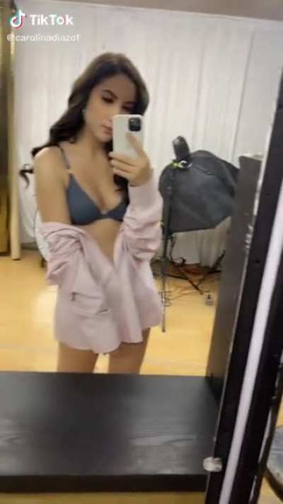 las tetas de caro