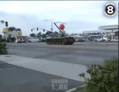 It’s not a game, it’s real! In 1995, Shawn Timothy Nelson, an American plumber and US Army veteran who stole an M60A3 Patton tank from a US National Guard arsenal in San Diego, California, damaged numerous cars, fire hydrants, and a trailer until he was s