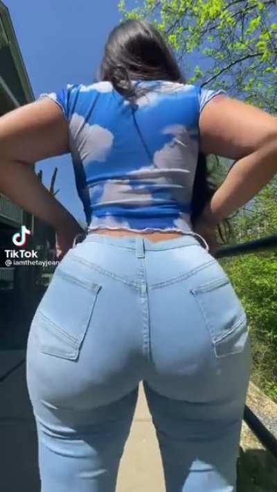 😱