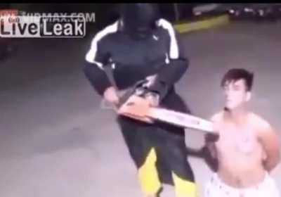 Use of a chainsaw