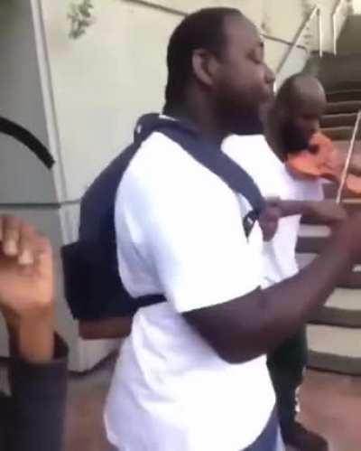 Getting mad vibes
