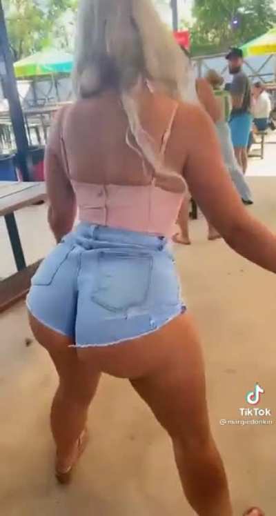 MargieDonkin TikTok 07