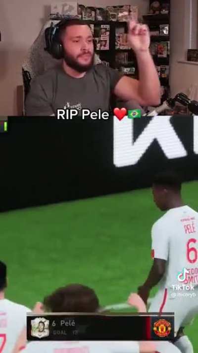 Guy cries over Pele in fifa
