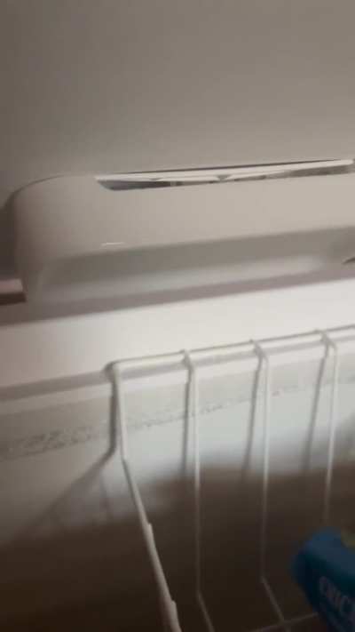 whirlpool freezer crackling noise
