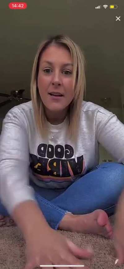TikTok feet