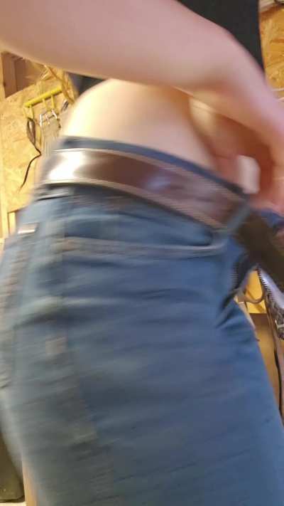 Teasing you with my booty is part of the fun...