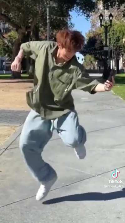 Crazy footwork