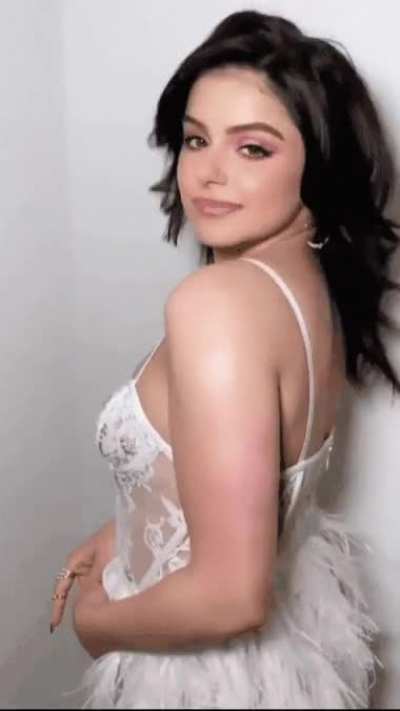 Ariel Winter 