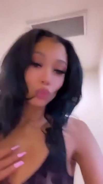 😩