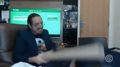 Tá maluco? ( vídeo retirado do canal Central )
