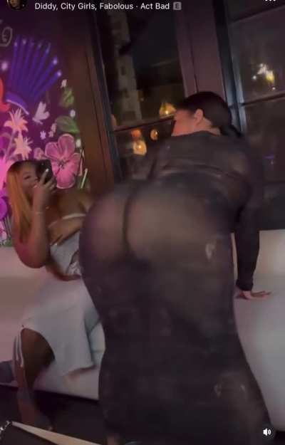 See thru 👀👀