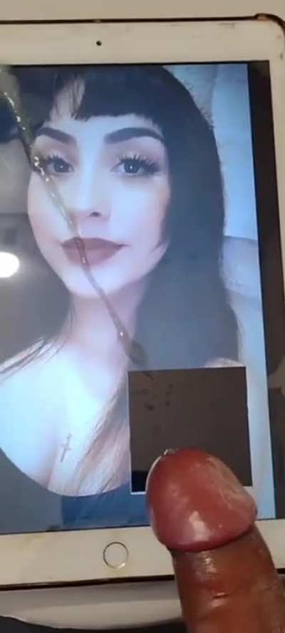 Cum tributing my cousin