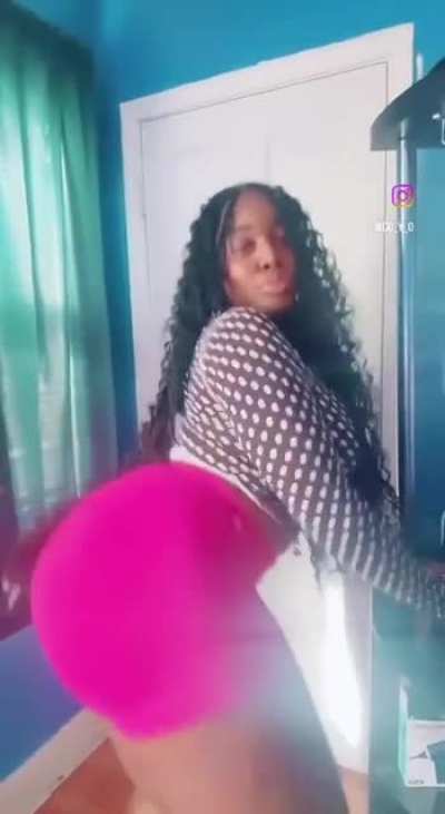 Damn her shit big
