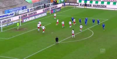 Interesting corner kick routine by Karlsruhe