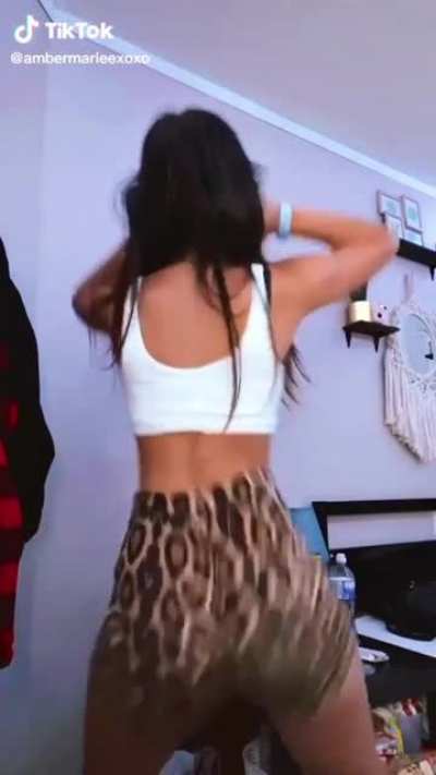 That Body in Slow Mo