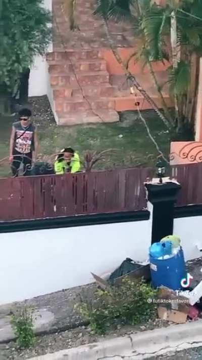 Nos merecemos los castigos de díos